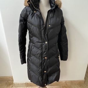 Michael Kors puffer coat, detachable fur trimmed hood,zip/snap front,size small